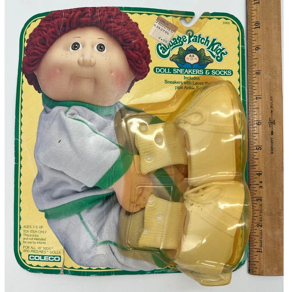 Vintage 1984 Cabbage Patch Kids Doll Yellow Sneakers Socks Coleco 3966 Sealed